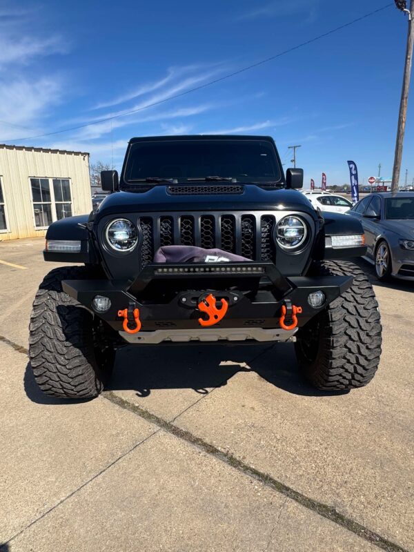 2021 GLADIATOR