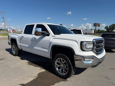 2018 GMC Sierra SLT - Image 12