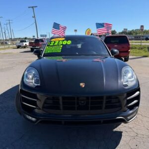 2017 Porsche Macan Turbo